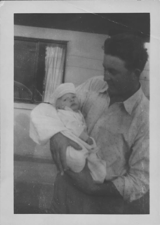 Lynn with his only child, Bob Roe Scott (Photographer unknown)